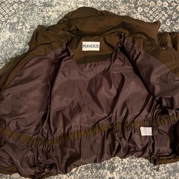 EUC Perverze down puffer jacket - Picture 6 of 7